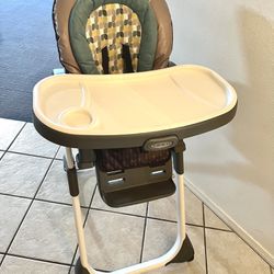 Graco 4-in-1 Convertible High Chair