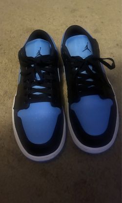 Air Jordan 1 Low University Blue Black Sneakers