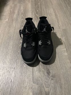 Air Jordan 4 “Black Canvas” – Size 8