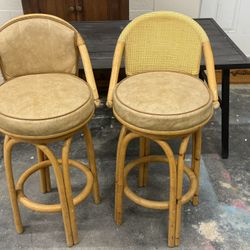 Vintage Rattan Bar Stools , Comfy , Retro Charm