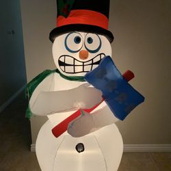 Gemmy 6ft Inflatable Shivering Snowman