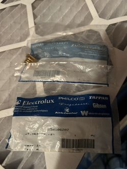 New Genuine OEM Electrolux Frigidaire Dishwasher Heating Element Nut 1(contact info removed)2