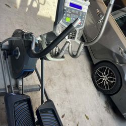 The Nautilus® E616 Elliptical Trainer
