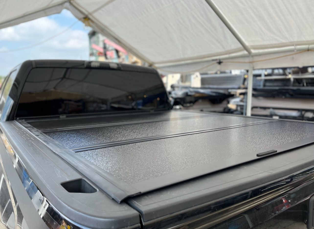 2019 - 2023 Chevy Silverado / Sierra Short Bed 5.9 FT Low Profile Flush Cover Hard Top Backflip Tapa Dura 