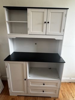 Kitchen Hutch Cabinet with Storage