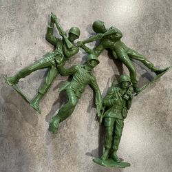 Toy Soldiers