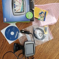 Garmin Gps Streetpilot Portable Navigation W Box Cables Gift Car Mount Automotive 
