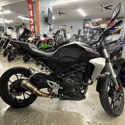 2019 Honda CB300R 