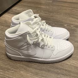 Jordan 1 Mid Sneakers 