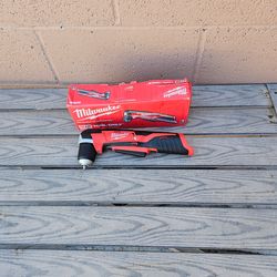 Milwaukee m12 angle drill