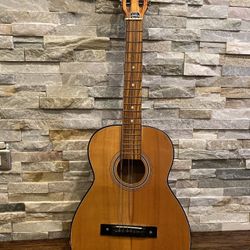 KINGSTON ACOUSTIC GUITAR NEEDS SOME WORK 
