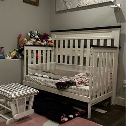 Free crib & mattress - 4 in 1 delta converts to toddler bed