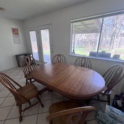 Dining Table and 6 chairs