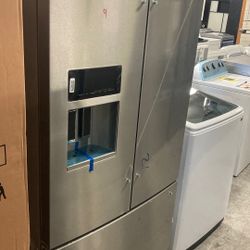 French Door Refrigerator 