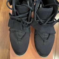 Nike Fear Of God Raid