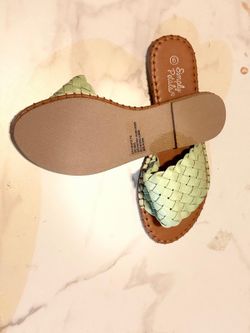 Women’s Woven Flat Sandals