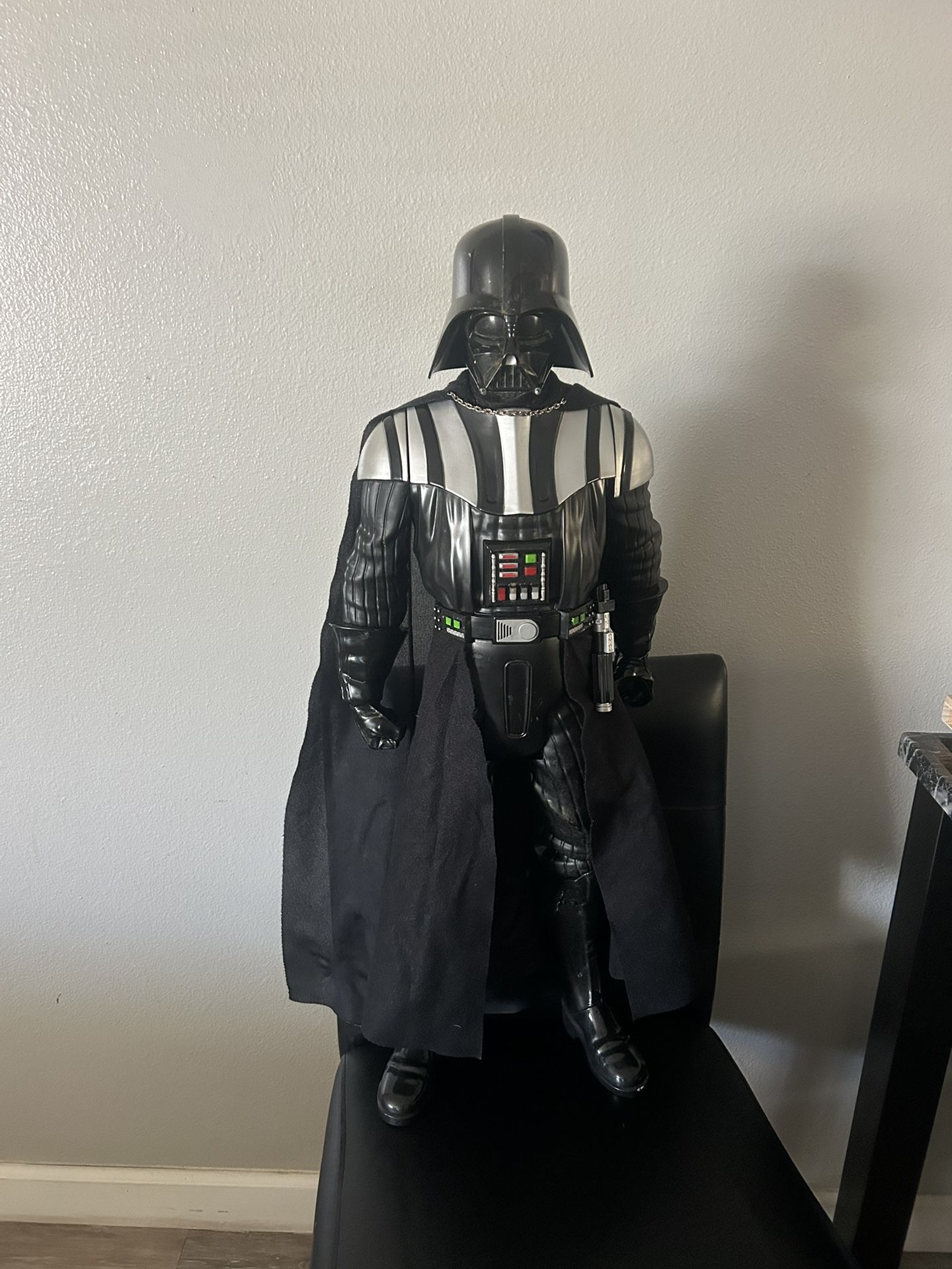 Darth Vader 13 Inches