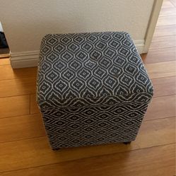 Storable Sitting Chair