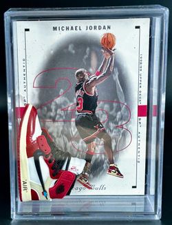 Michael Jordan 3D Shadow Box & Color Match Sneaker to 1999 UD SP#10 Chicago Bulls