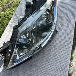 2007-2009 LEXUS LS460 Headlight Oem