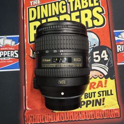 Nikon AF-S NIKKOR 24–85mm f/3.5–4.5G ED VR lens