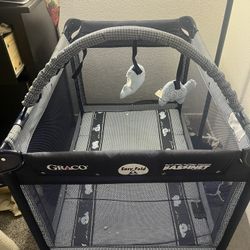 Pack and play 