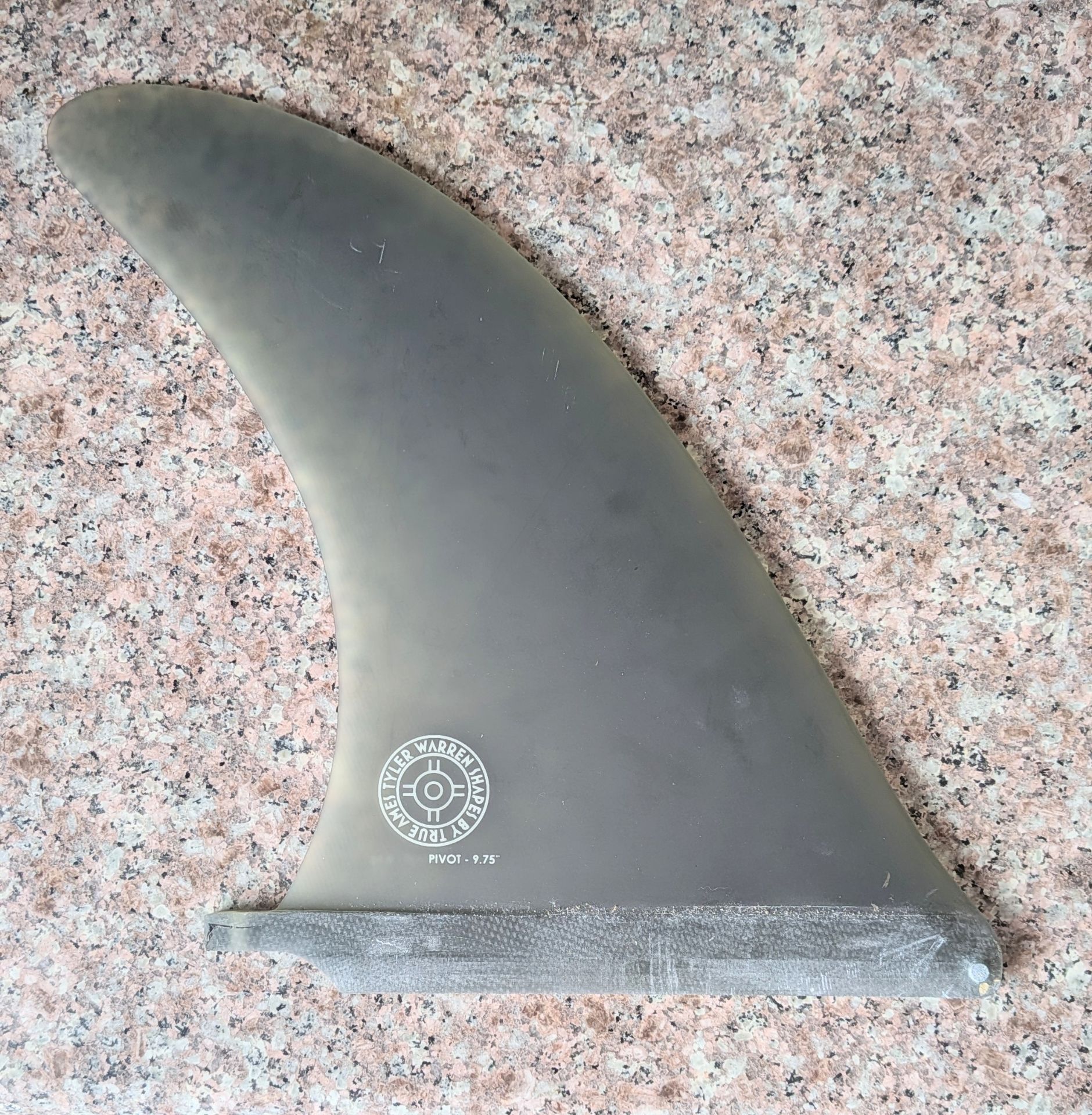 Surfboard surf fin Tyler Warren pivot 9.75 single sing fin longboard