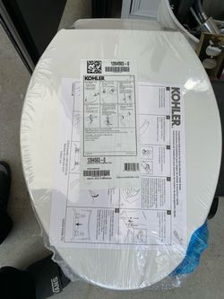 Toilet seat