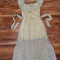 Like New Yellow Maxi Dress Off Shoulder