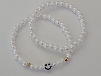 Plastic Pearl Bracelet Set