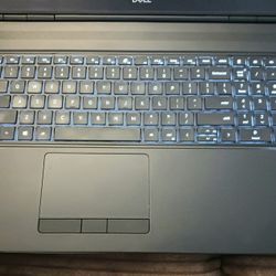 Dell 17.3" Intel 8xCore 5.1GHz CPU 32GB RAM 1TB NVMe SSD Nvidia RTX 8GB GDDR6 Graphics USB C Thunderbolt Windows 11 Professional 