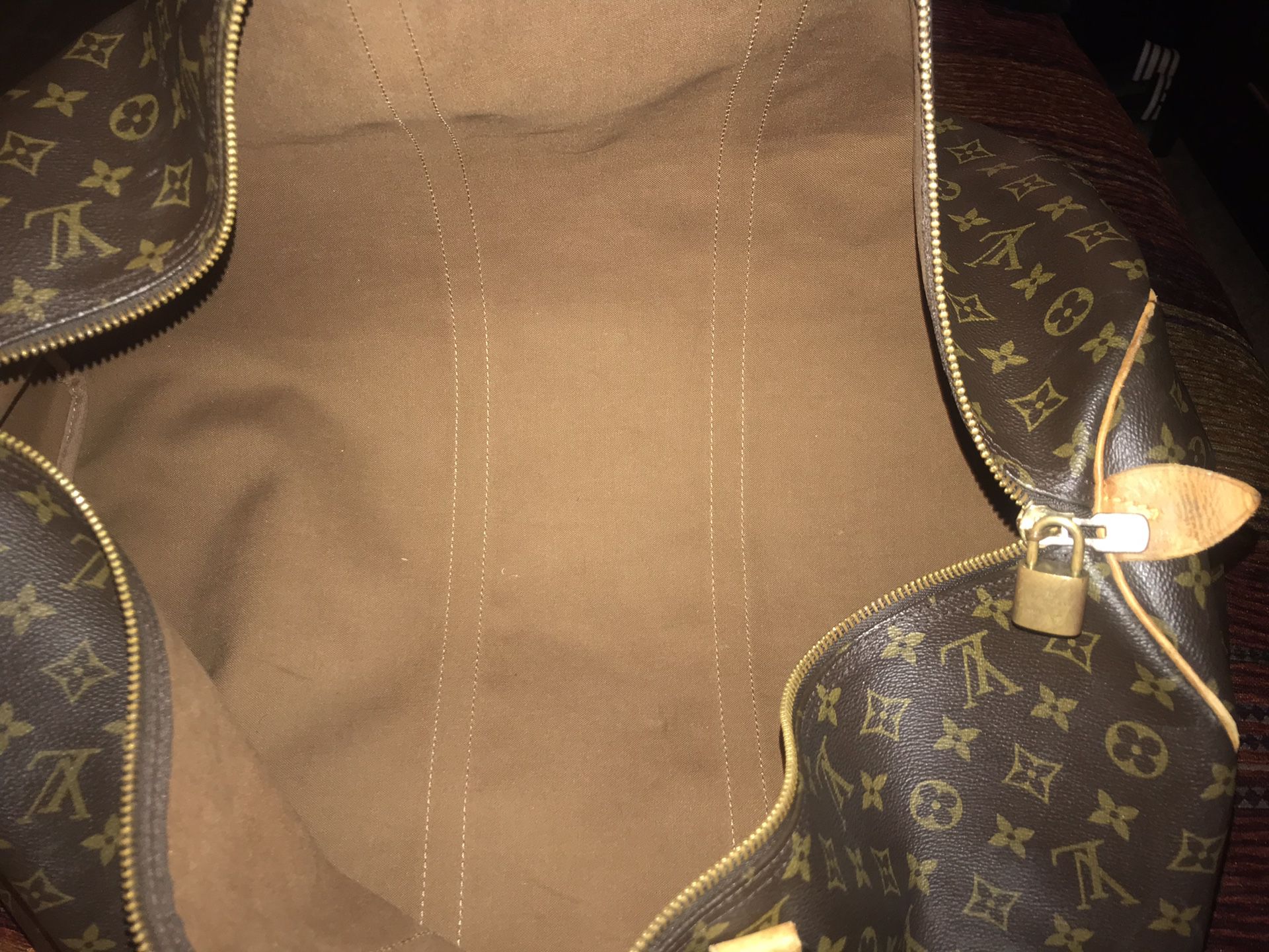 Authentic Louis Vuitton Belmont Bag for Sale in Lynbrook, NY - OfferUp