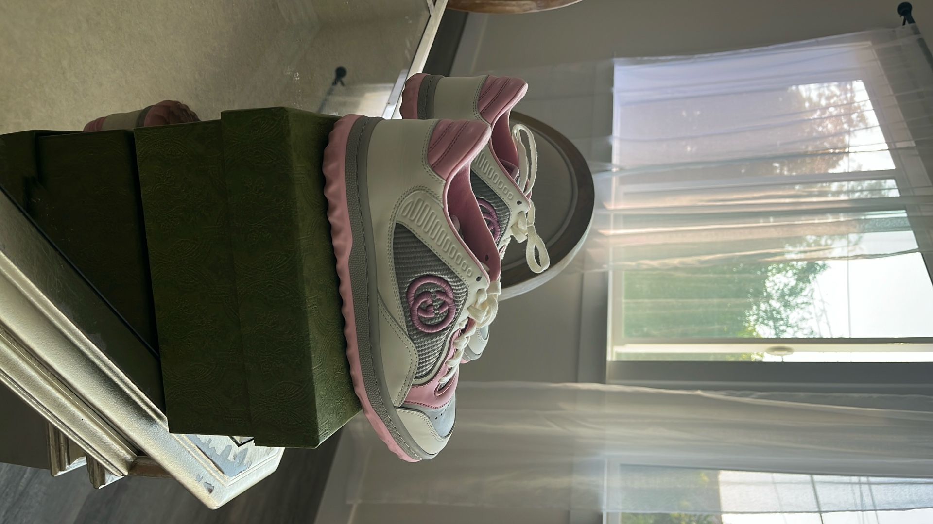 Gucci Womens Sneakers