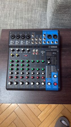 Yamaha MG10XU 10 Channel Mixer