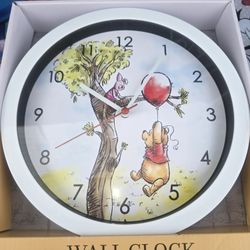🧚‍♀️ NEW 3 NEW CLOCKS. WINNI THE POOH, STAR WARS AND HELLO KITTY. $10 EACH