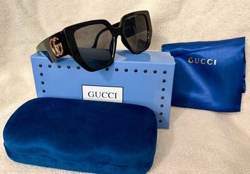 New Gucci Oversized Sunglasses with GG Logo woman’s