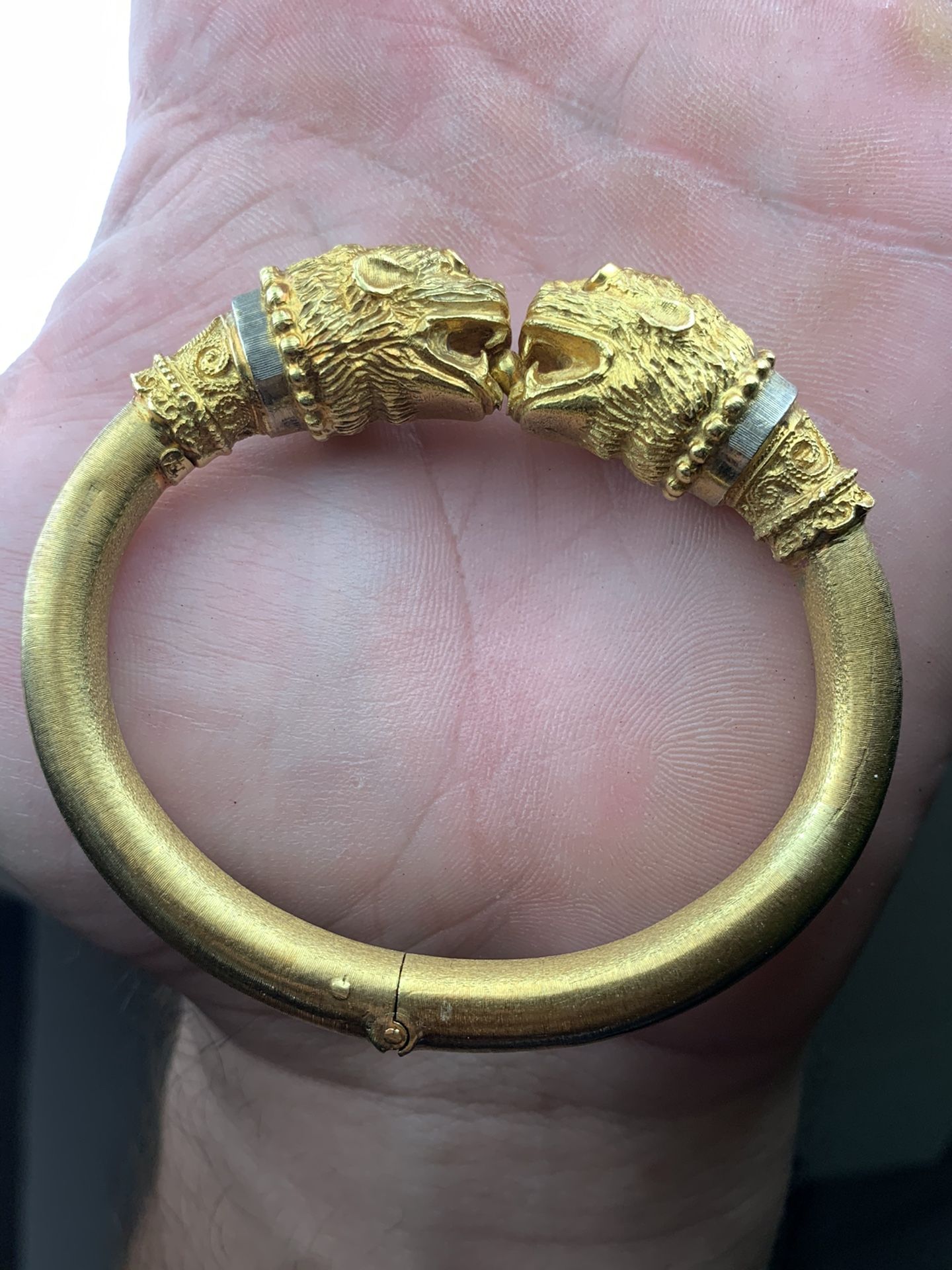Ilias LALAOUNIS 18K Yellow Gold Bangle Bracelet Figural Lion Chimera Head Greece