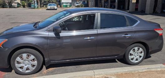 Nissan Sentra 4-Door Sedan SV 2013 ( needs transmission)