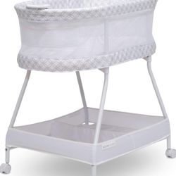 Bassinet Delta Children