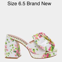 Betsey Johnson Heels – Size 6.5 – Brand New