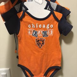 Chicago Bears Onesie Size:3/6  (3pz) Brand New 