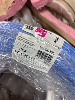 PEX Plumbing Pipe Lot – Red, Blue & White – Great Condition
