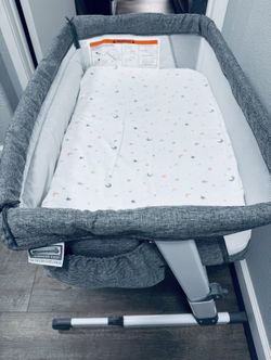 Simmons Baby Bassinet
