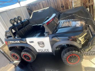 Police Car Truck for Kids with 12V Battery, 6 Wheels, LED Lights, Intercom, Siren, and Remote Control