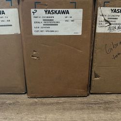 Yaskawa Z1C1B040PR Z1000 CIMR-ZU4A0040FAA CONFIGURED VFD 480V 40A TYPE 1 NEW