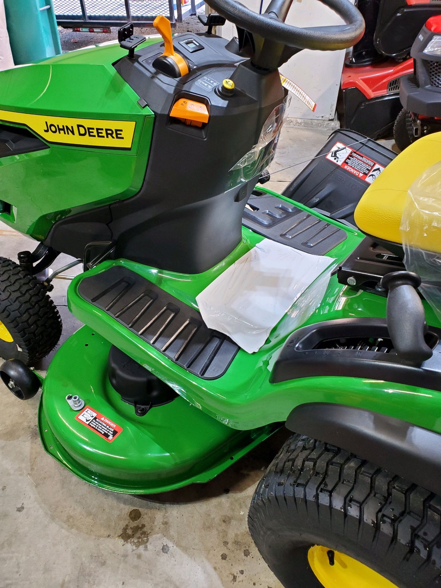 V Twin John Deere Mower E130 Gas Filter For Riding Lawn Mower