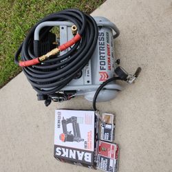 Air Compressor With Staple/Nailer