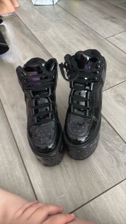 Size 8 Demonia Shaker Platform Boots