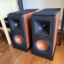 Klipsch RP-160M Bookshelf Speakers