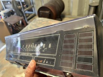 G Body Cutlass Instrument Panel 